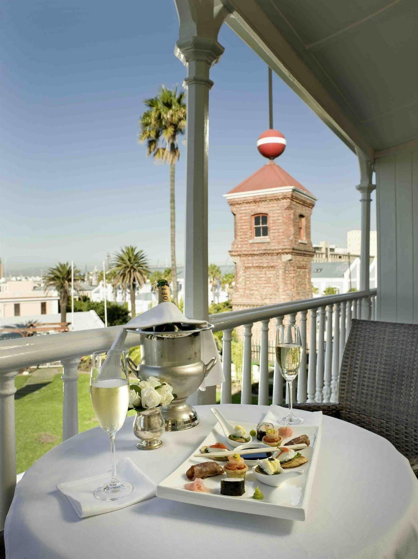 Hotel Dock House Boutique And By Newmark